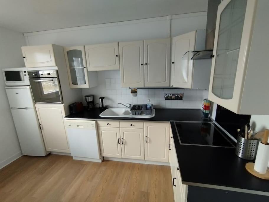 Appartement Courbaril A Nantes Buitenkant foto